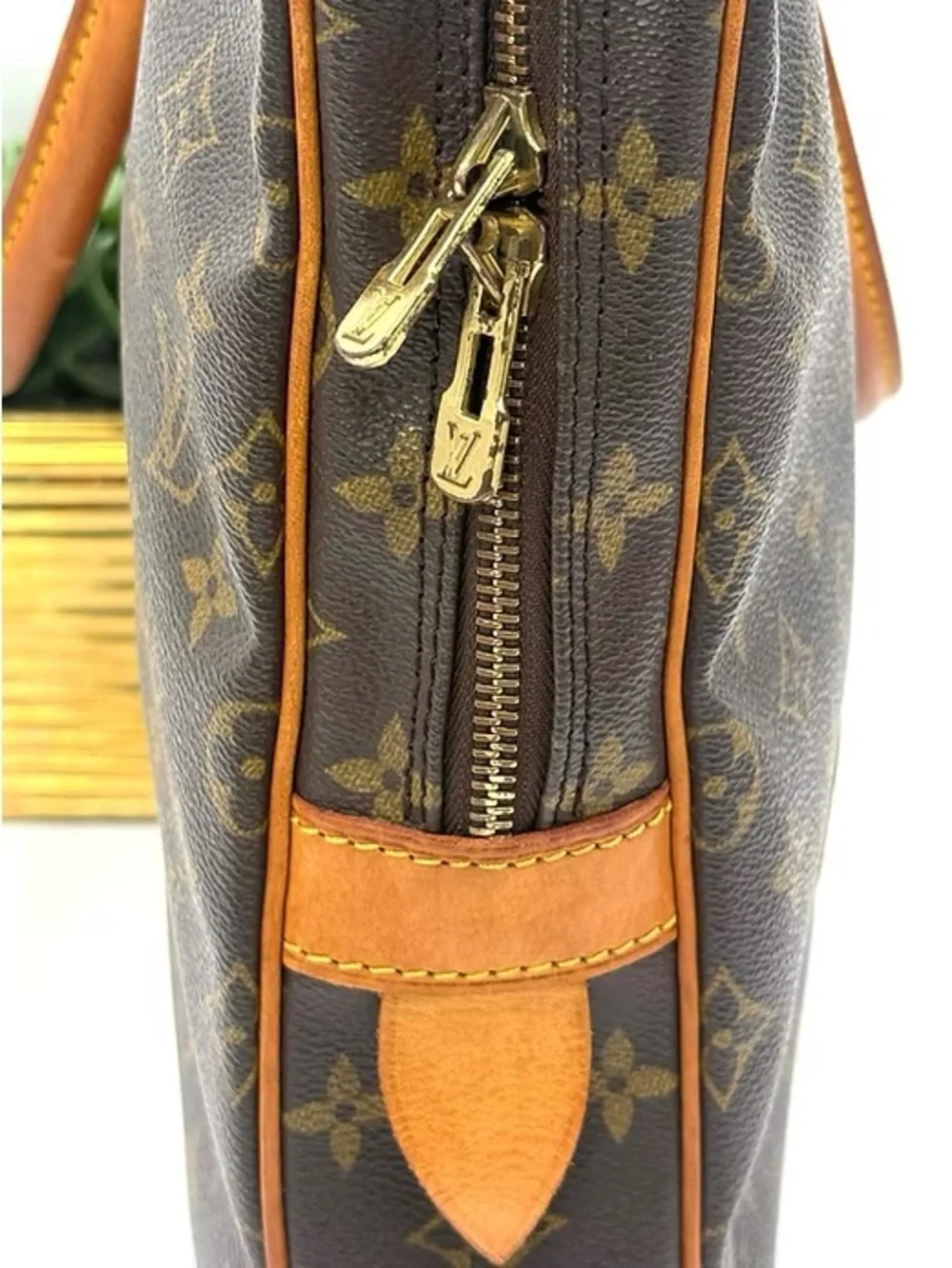 Louis Vuitton porte documents